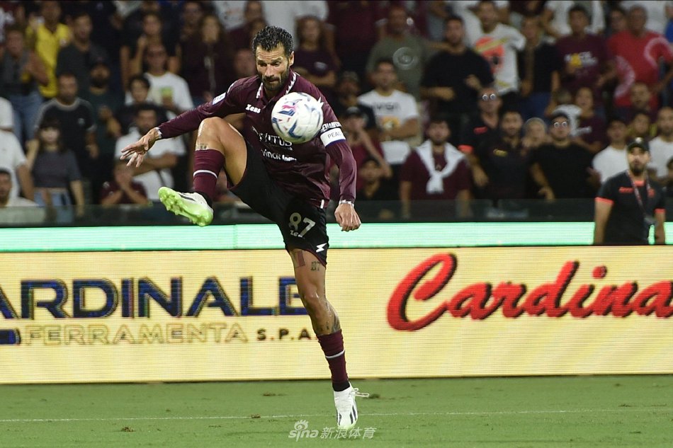 次采访中表 次采访中表